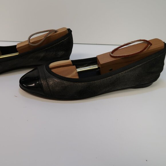 Chanel Silver and black flats in size 6 - Picture 6 of 7
